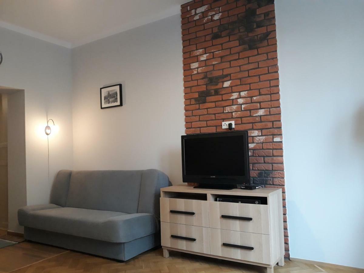Mazowiecka 11 Apartament